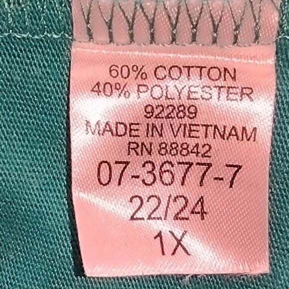 Roman's Green, sleeveless tank top, 1X, 35" long, 60% cotton, 40% polyester - Picture 4 of 10